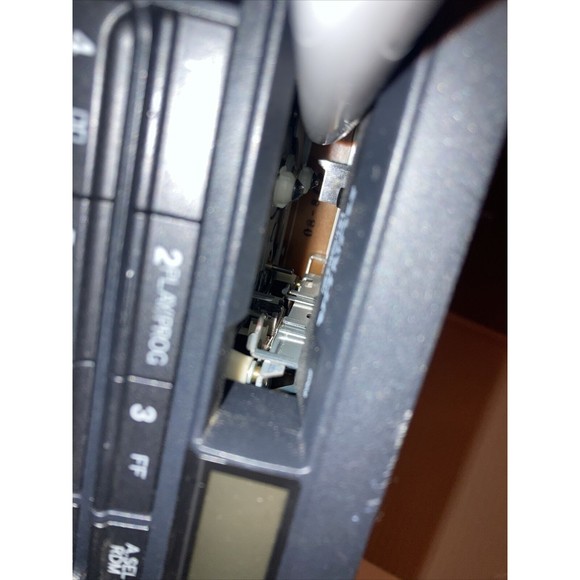 2001-2005 Honda Civic AM FM Radio Cassette Player Part Number 39100-S5A-A110-M1 - Picture 11 of 12